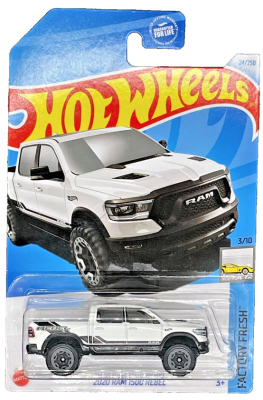 HOT WHEELS 2020 RAM 1500 REBEL WHITE 24/250 1:64 FACTORY FRESH 3/10