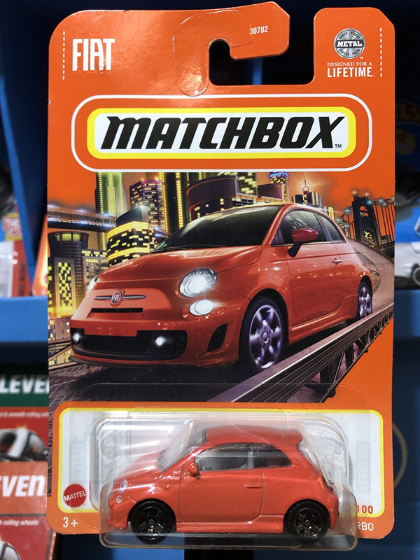 2019 FIAT 500 TURBO ORANGE 4/100 1:64 MATCHBOX SHORT CARD